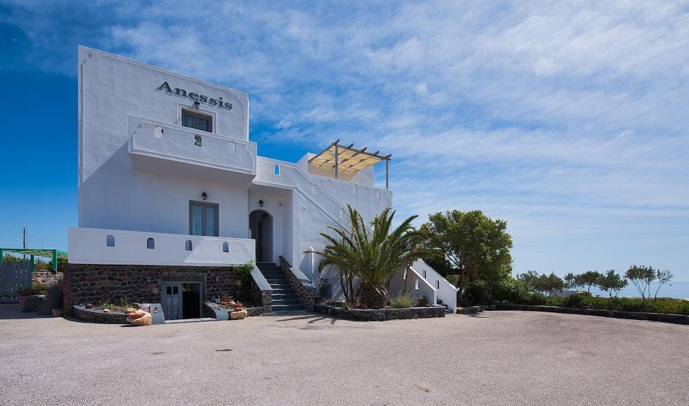 Anessis Aparthotel Fira  Exterior photo