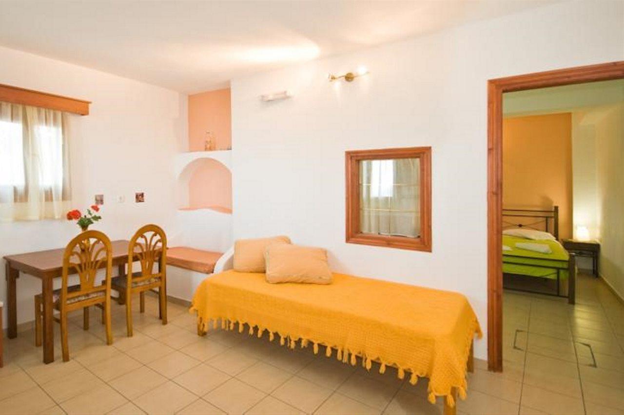 Anessis Aparthotel Fira  Exterior photo