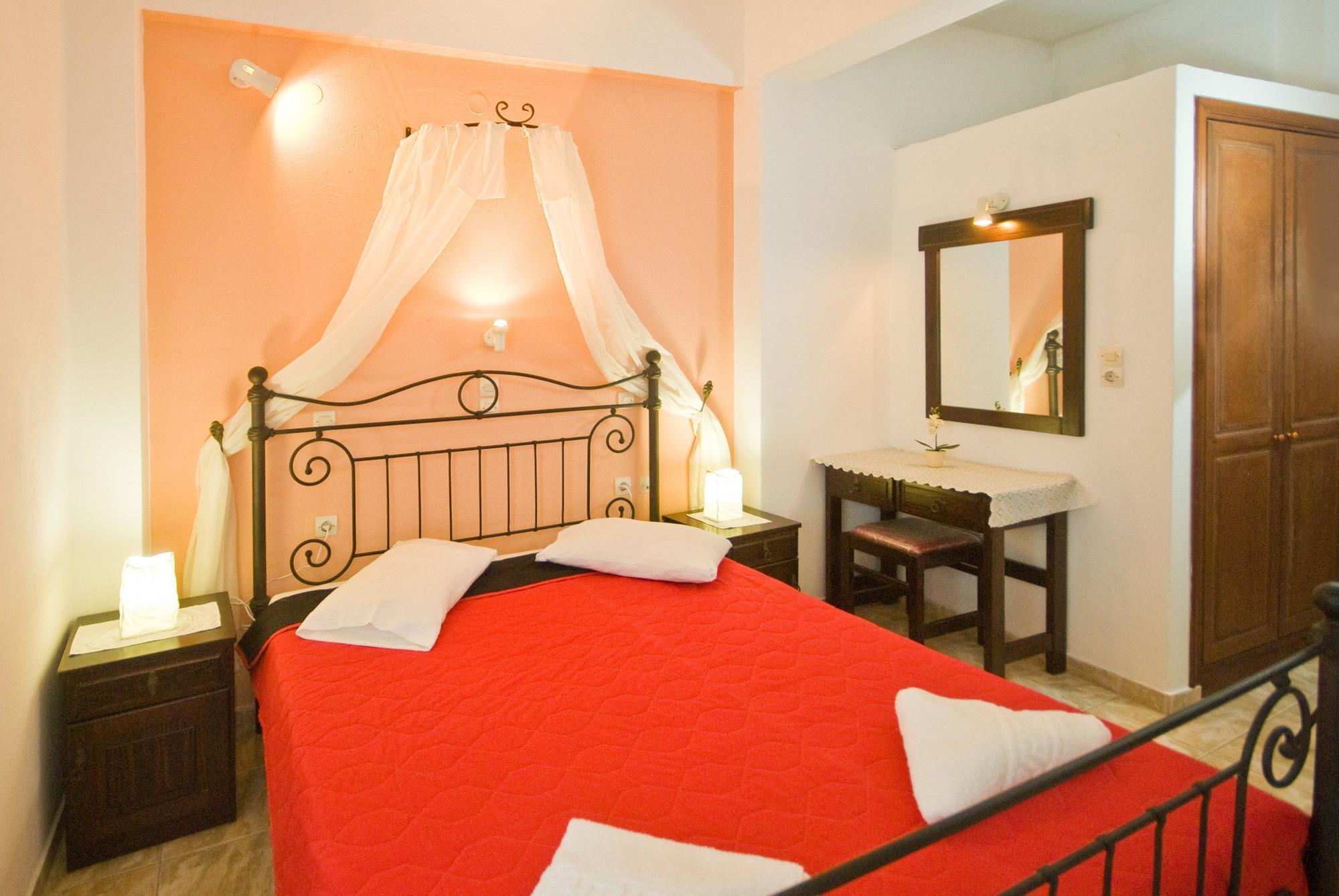 Anessis Aparthotel Fira  Exterior photo