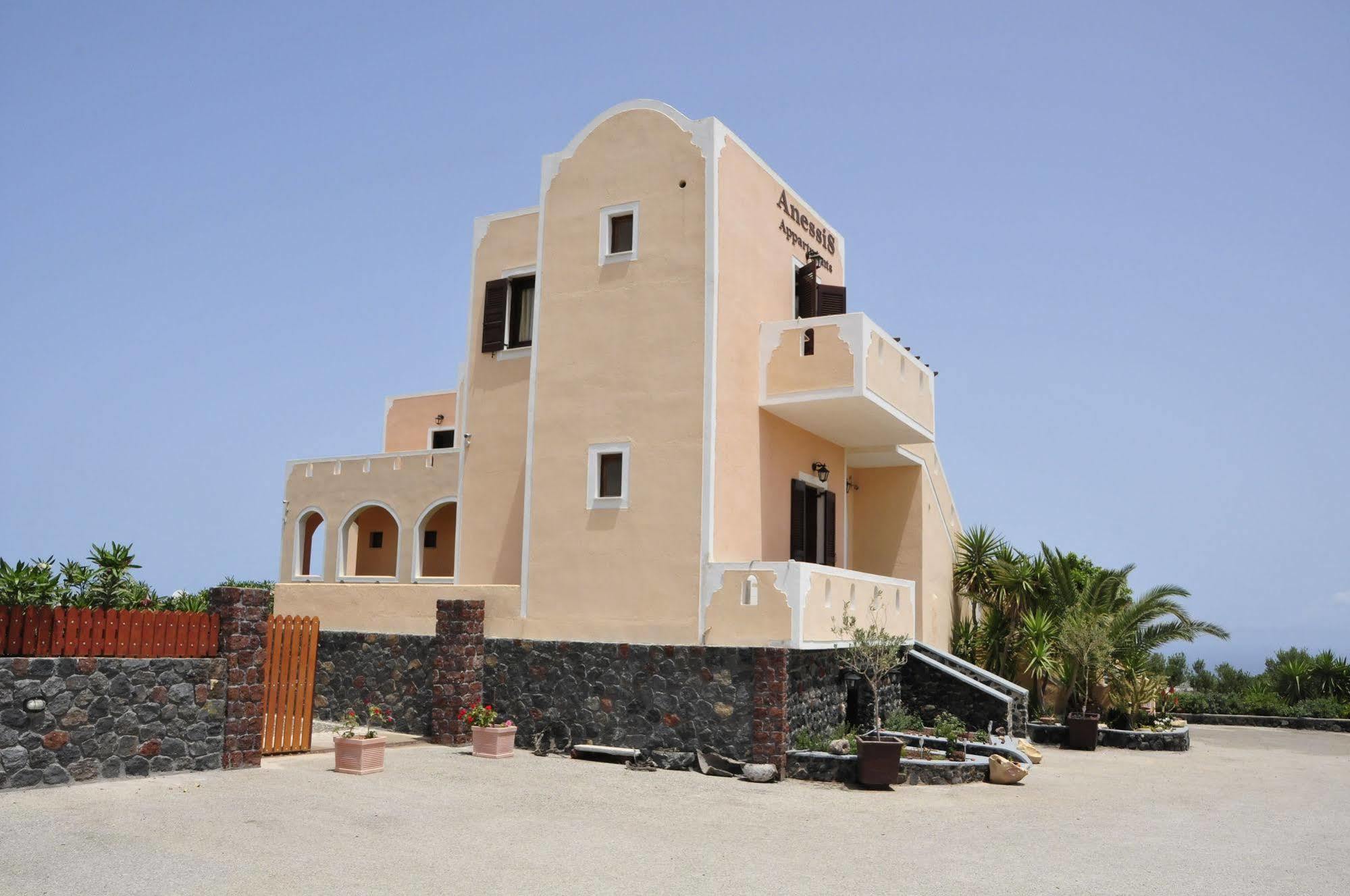 Anessis Aparthotel Fira  Exterior photo