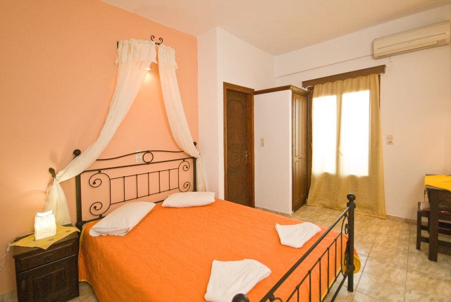 Anessis Aparthotel Fira  Exterior photo